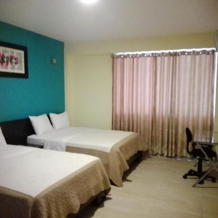 Hotel Vicente De La Vega ชิกลาโย ภายนอก รูปภาพ